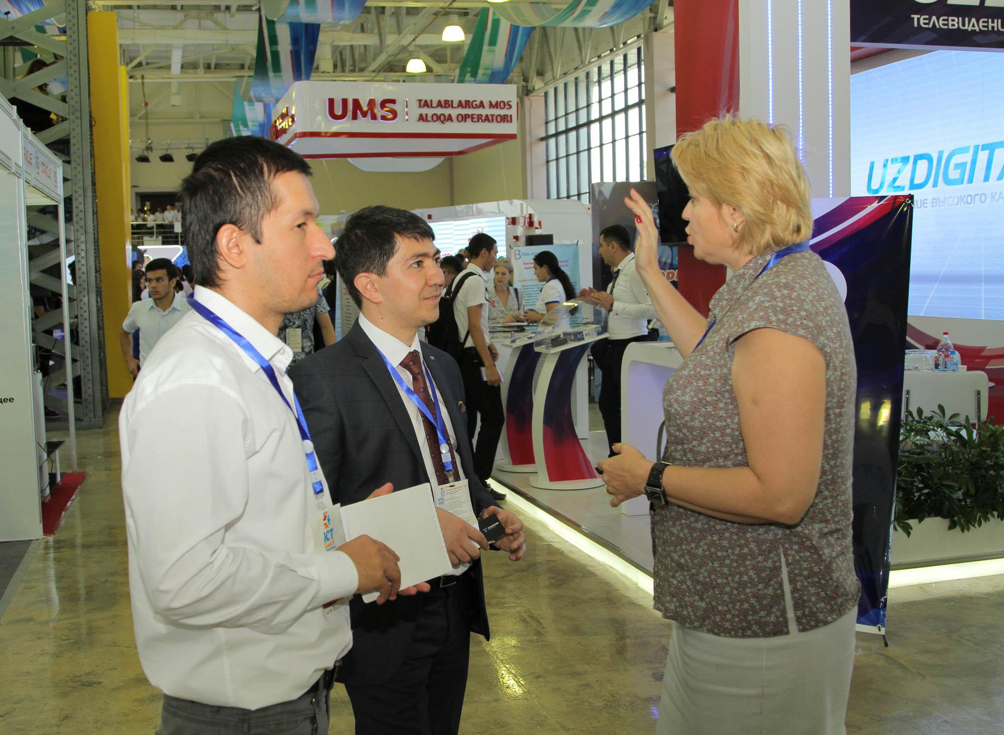 AKT haftaligi ko'rgazmasi